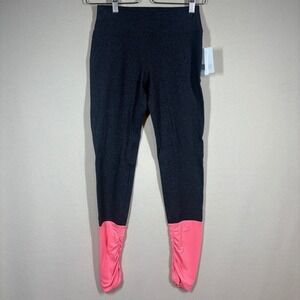 NWT Beyond Yoga Leggings Medium Black Coral Athletic Athleisure Workout Lounge